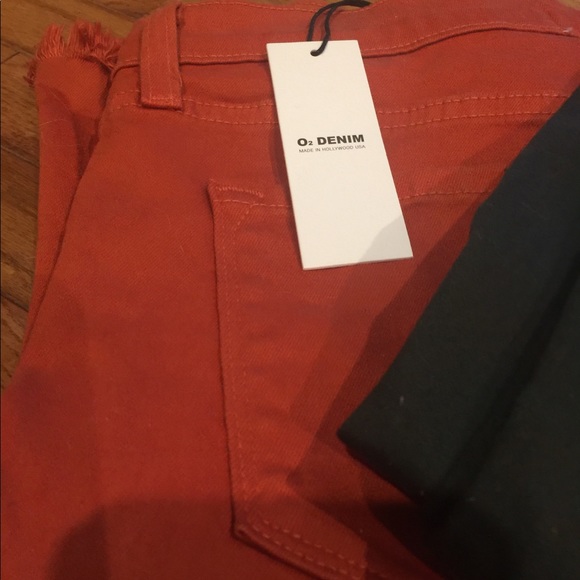 50% Off BNWT 2pairs O2 Denim See Closet - Picture 15 of 15